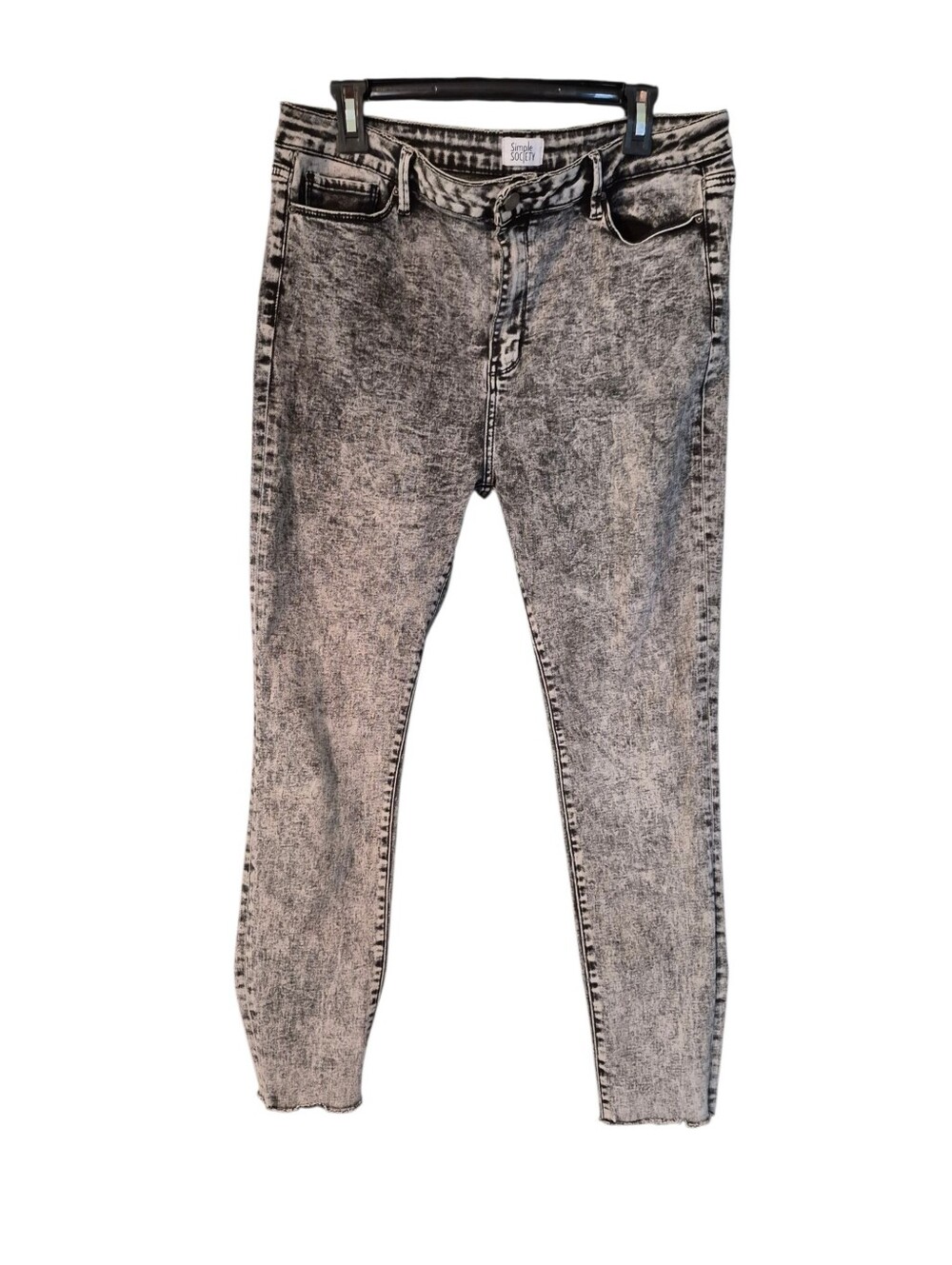 Simple Society Acid Wash Black Jeans - 17/33        U43